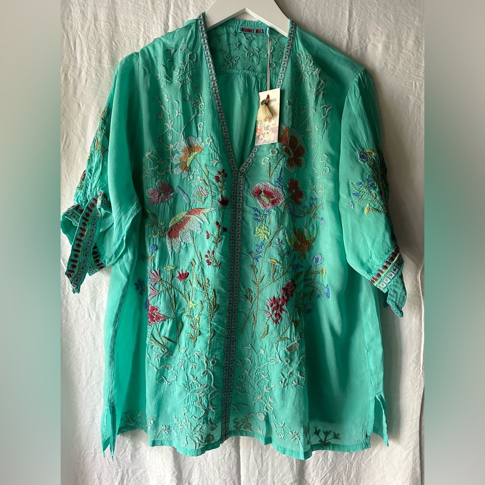 💚💙Gorgeous Johnny Was Aqua Green Blouse! - Picture 9 of 13